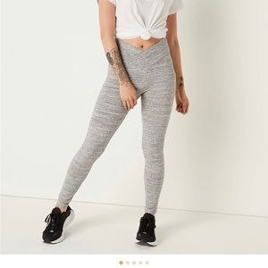 NWT COTTON HIGH WAIST V CROSSOVER LEGGING IN FULL LENGTH